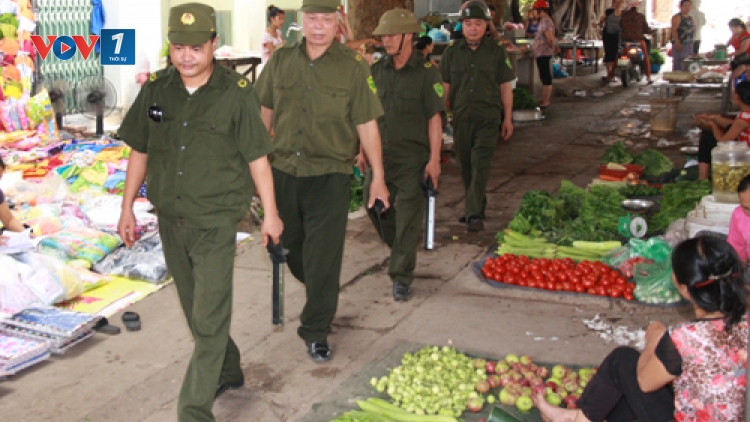 Pháp luật và đời sống ngày 18/12/2014: Tăng cường phòng chống tội phạm trộm cắp cuối năm.