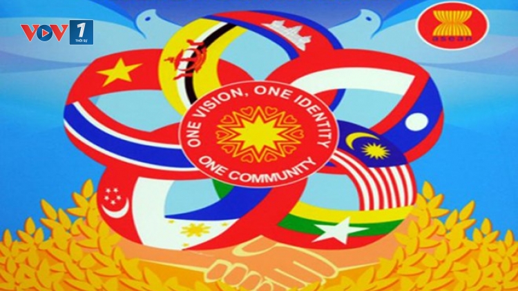 Việt Nam chủ động tận dụng những vận hội mới khi gia nhập cộng đồng ASEAN đặc biệt là cộng đồng kinh tế ASEAN vừa chính thức được thành lập. (Thời sự trưa 01/01/2016)
