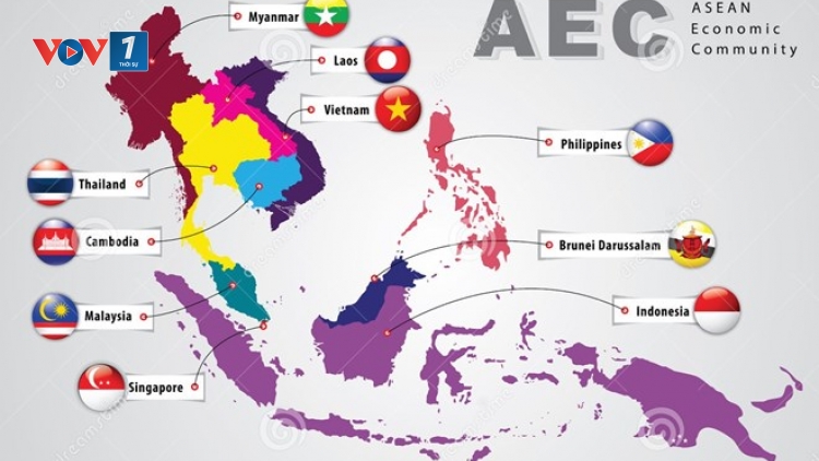 Việt Nam gia nhập Cộng đồng kinh tế ASEAN: Không phải chỉ toàn mầu hồng. (16/12/2015)