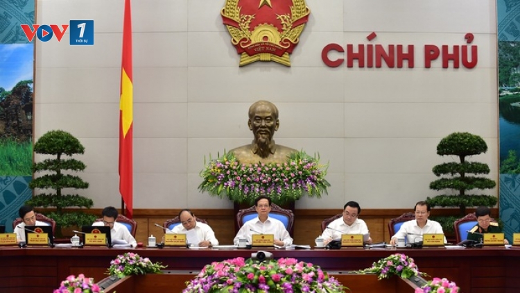 Còn nhiều vấn đề lớn cần được Chính phủ giải quyết trong nhiệm kỳ 2016-2021. (26/02/2016)