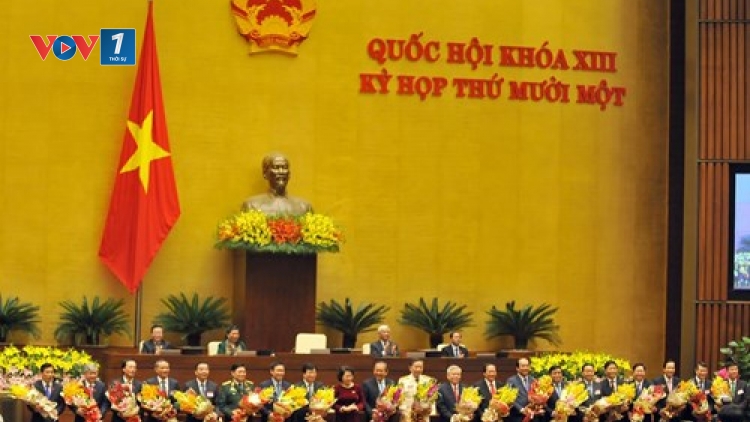 Quốc hội thông qua Nghị quyết phê chuẩn đề nghị của Thủ tướng Nguyễn Xuân Phúc về việc bổ nhiệm 3 Phó Thủ tướng và 18 Bộ trưởng. (Thời sự chiều 09/4/2016)