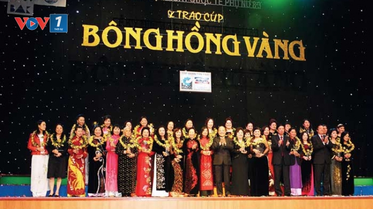Câu chuyện của những nữ doanh nhân Việt và tình yêu quê hương. (08/3/2016)