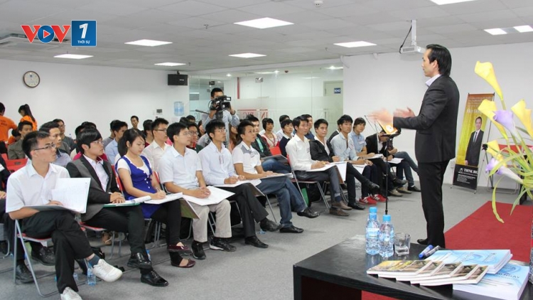 Biến tướng từ bán hàng đa cấp: Hậu quả khó lường. (24/02/2016)
