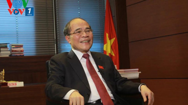 Phỏng vấn Chủ tịch Quốc hội Nguyễn Sinh Hùng về những giá trị to lớn và bài học kinh nghiệm của cuộc Tổng tuyển cử ngày 6/1/1946 đối với hoạt động của Quốc hội trong thời kỳ đất nước đổi mới hiện nay. (Thời sự chiều 06/01/2016)