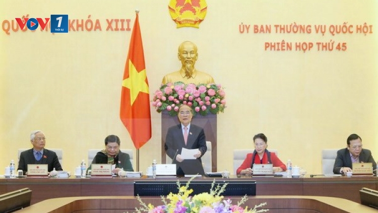 Ủy ban Thường vụ Quốc hội khai mạc phiên họp thứ 45 với nhiều nội dung quan trọng chuẩn bị cho kỳ họp thứ 11 Quốc hội khóa 13, dự kiến khai mạc vào tháng 3 tới. (Thời sự trưa 17/02/2016)