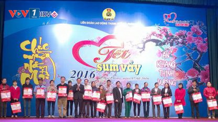 Các ban ngành, địa phương tổ chức nhiều hoạt động chăm lo “Tết sum vầy” cho nhân dân. (Thời sự chiều 30/01/2016)