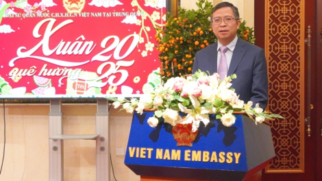 Đầm ấm gặp mặt Xuân Quê hương 2025 tại Trung Quốc
