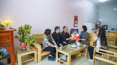 Đón Tết ấm trong những ngôi nhà mới sau bão giông