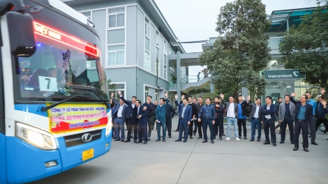 Quảng Ninh: Đón hàng vạn công nhân trở lại làm việc sau Tết