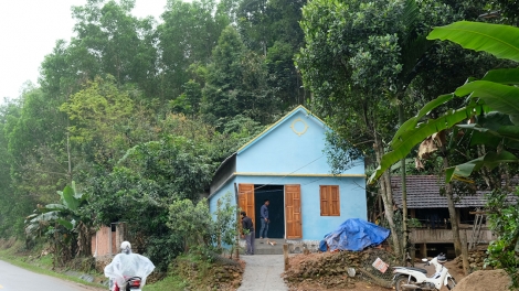 Xã miền núi đầu tiên ở tỉnh Quảng Ngãi hoàn thành xóa nhà tạm 