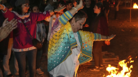 Độc đáo “Chaharshanbe Suri” – “Lễ hội lửa” của Iran