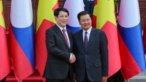 Thời sự 21h30 24/4/2025:Chủ tịch nước Lương Cường hội đàm với TBT-CTN Lào Thongloun Sisulith