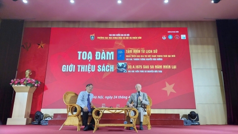 Triển lãm ảnh và giới thiệu sách về cuộc chiến vĩ đại làm tỏa sáng những thời khắc lịch sử hào hùng