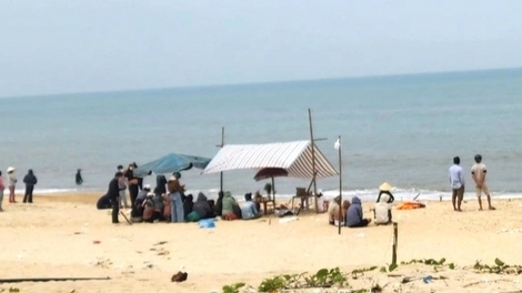 Tìm thấy thi thể học sinh lớp 7 bị đuối nước tại bãi biển Vinh Thanh