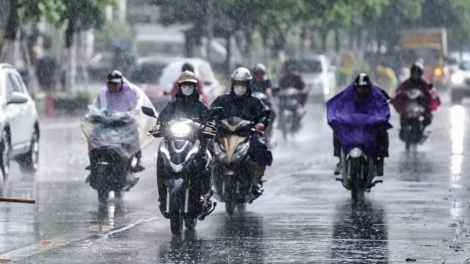 Thời tiết ngày 01/5: Hà Nội có mưa rào và rải rác có dông