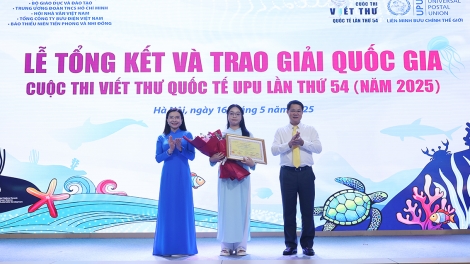 Trao giải cuộc thi viết thư quốc tế UPU lần thứ 54 với chủ đề “Tưởng tượng bạn là đại dương”
