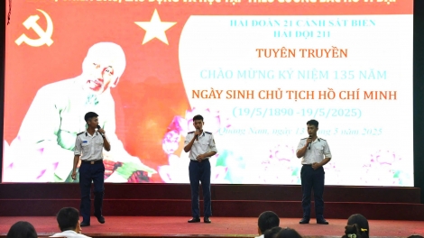Hải đội 211 giao lưu nhân kỷ niệm 125 năm Ngày sinh nhật Bác