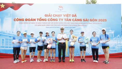 Giải chạy việt dã Công đoàn Tân cảng Sài Gòn thu hút gần 500 cán bộ, đoàn viên tham gia