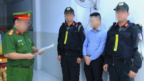 Công an Đồng Nai bắt quả tang cơ sở sản xuất phân bón giả số lượng lớn