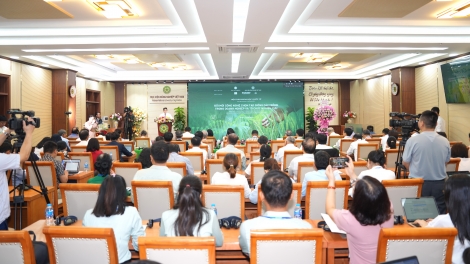 Đổi mới công nghệ chọn tạo giống cây trồng trong doanh nghiệp và tổ chức nghiên cứu