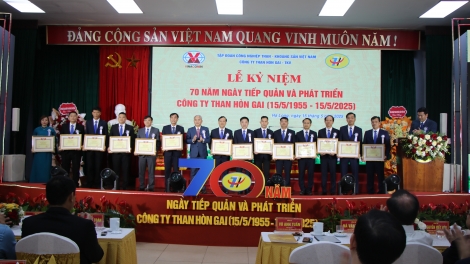 Than Hòn Gai: Từ tiếp quản đến "vàng đen" vững mạnh