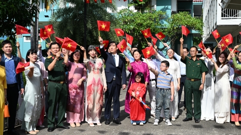 Kỷ niệm 50 năm Giải phóng miền Nam và 135 năm ngày sinh Chủ tịch Hồ Chí Minh tại Thái Lan