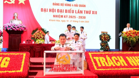 Đại hội đại biểu Đảng bộ Vùng 4 Hải quân lần thứ XII thành công tốt đẹp