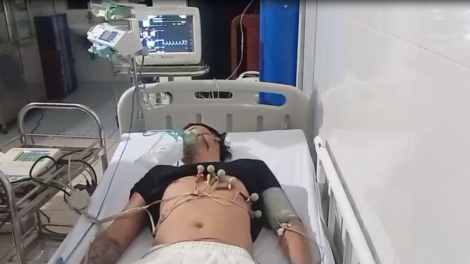 Trung tâm y tế Thị trấn Trường Sa kịp thời cấp cứu ngư dân bị giảm áp