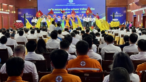 Ngành điện TP.HCM tuyên dương 182 tập thể, cá nhân điển hình tiên tiến