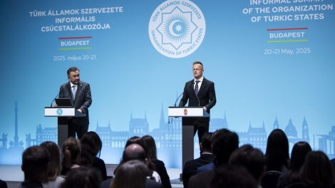 Hungary tổ chức Hội nghị thượng đỉnh lịch sử của Tổ chức các quốc gia Turkic