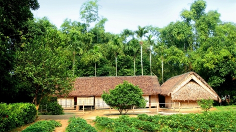 Làng Sen như thể quê chung