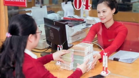 Thận trọng điều chỉnh chiến lược để thích nghi rủi ro thuế quan