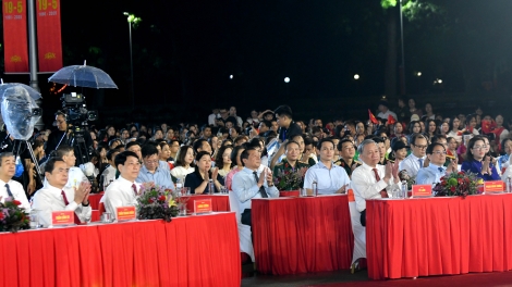 Thời sự 6h 19/5/2025: Tổng Bí thư Tô Lâm dự chương trình nghệ thuật kỷ niệm 135 sinh nhật Bác Hồ