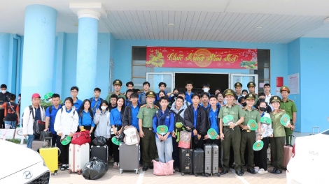 Kiên Giang: hỗ trợ 142 thí sinh huyện đảo Kiên Hải vượt biển vào đất liền thi tốt nghiệp THPT