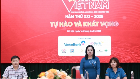 Chương trình Vinh quang Việt Nam tôn vinh 19 tấm gương anh hùng, điển hình tiên tiến