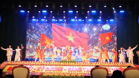 Ấn tượng liên hoan văn nghệ "Bộ đội Hậu cần – Kỹ thuật Hải quân vững bước dưới cờ Đảng”