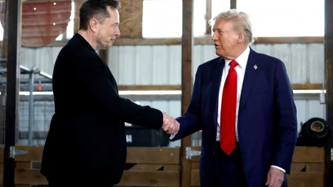 Elon Musk mất gần 100 tỷ USD sau màn “tranh cãi” với ông Donald Trump