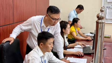 Cán bộ, công chức cấp xã ở Sơn La sẵn sàng bắt tay vào công việc
