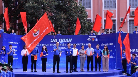 Hà Nội ra quân Chiến dịch Thanh niên tình nguyện hè 2025