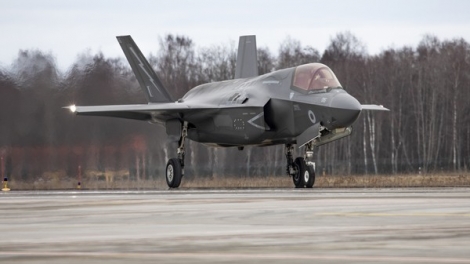 Tiêm kích F-35 của Anh hạ cánh khẩn tại Ấn Độ vì hết xăng