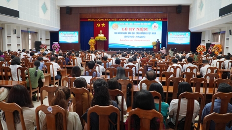 Thời sự 21h30 18/6/2025: Nhiều địa phương tổ chức các hoạt động tôn vinh người làm báo