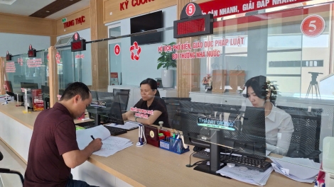 Ngày đầu vận hành thử nghiệm chính quyền 2 cấp ở Đà Nẵng
