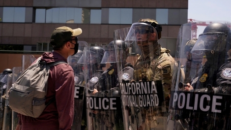 Tổng thống Trump cứng rắn với biểu tình ở Los Angeles