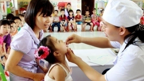 Trên 386.000 trẻ được uống Vitamin A đợt 1