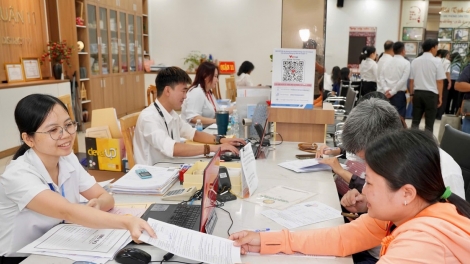 Thời sự 6h 14/6/2025: Bộ Chính trị yêu cầu công bố nhân sự chủ tịch các tỉnh, thành mới vào 30-6