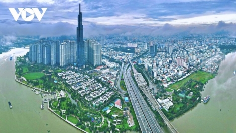 Hoàn thiện khuôn khổ pháp lý xây dựng và phát triển Trung tâm tài chính quốc tế tại Việt Nam(23/6)