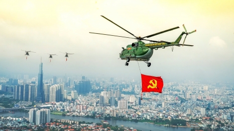 50 năm thống nhất đất nước và những khoảnh khắc tác nghiệp "để đời"