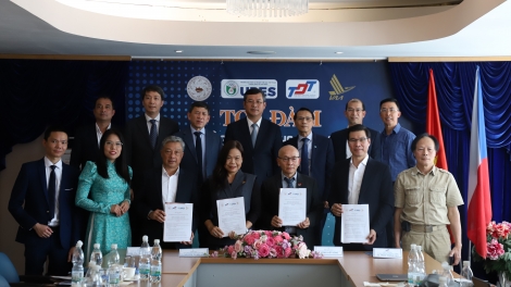 Tọa đàm hợp tác về Giáo dục, Khoa học Công nghệ và Chuyển đổi số giữa Việt Nam và Cộng hòa Séc