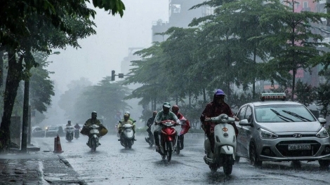 Thời tiết ngày 9/6: Bắc Bộ có mưa dông, Trung Bộ nắng nóng