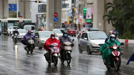 Dự báo thời tiết ngày 3/6: Miền Bắc mưa dông, nhiệt độ giảm khoảng 6-7°C